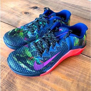 Nike Metcon 6 Women’s sz 7.5 US excellent condition